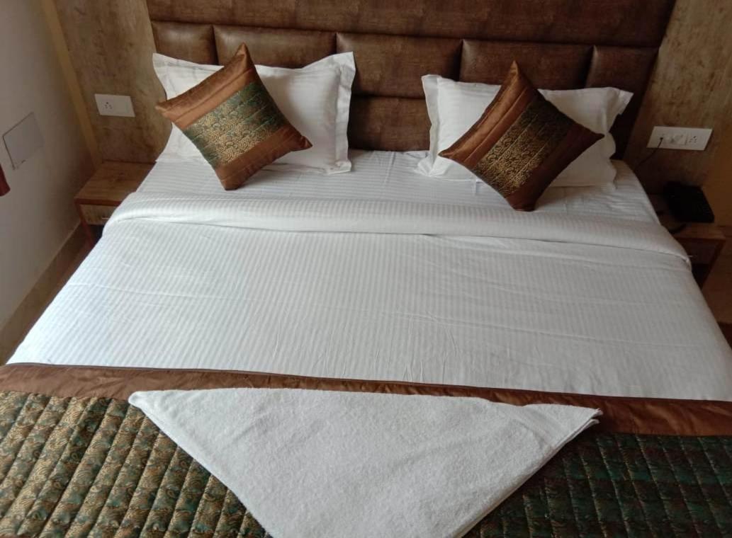 Hotel Broadway 뉴델리 외부 사진
